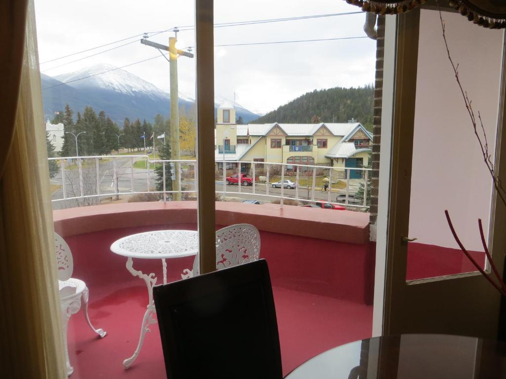 Athabasca Hotel Jasper Zimmer foto